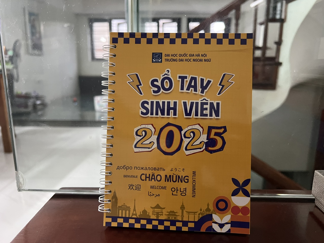 Sổ lò xo ĐH Ngoại ngữ